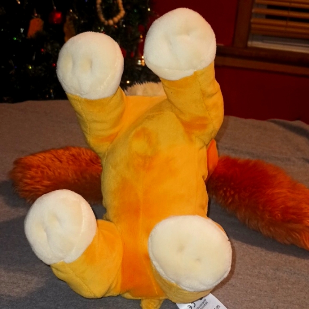 Disney Store lady from the Lady and the Tramp plushie - Picture 4 of 9